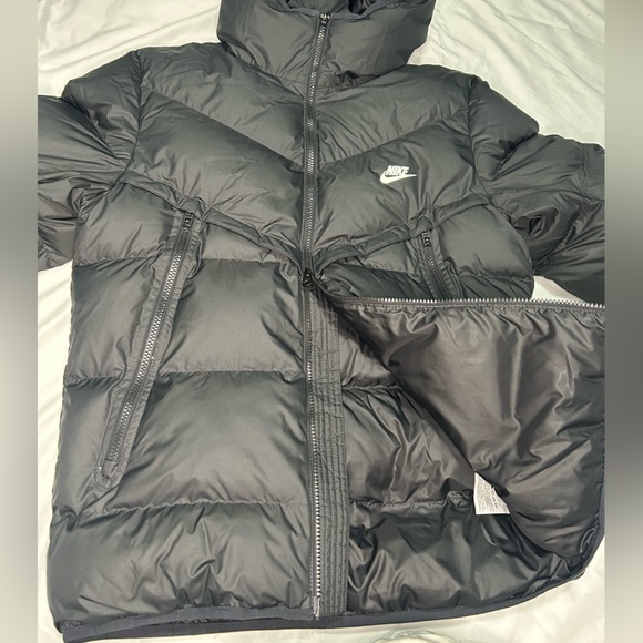 Nike Men's Storm-Fit Windrunner Primaloft Hooded Puffer Jacket- Black/Size Small - Picture 7 of 7